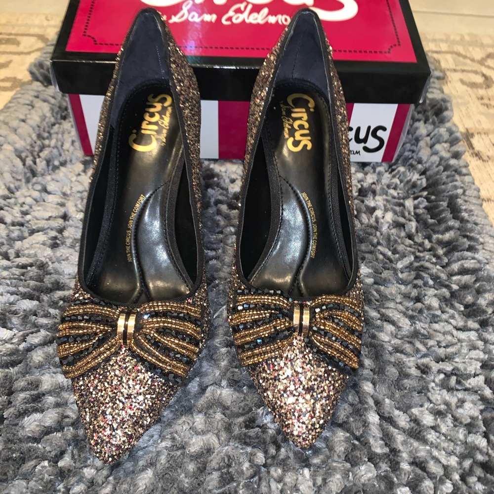Circus by Sam Edelman bow tie pumps